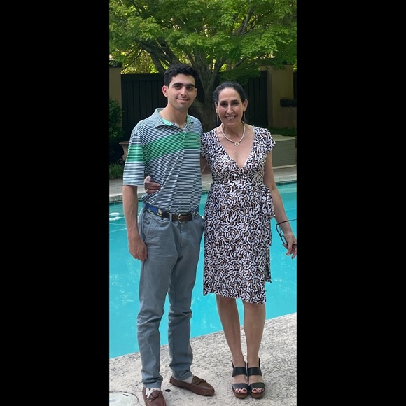 Meet The Posher - Picture 2 of 6